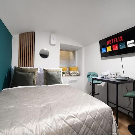 Secret Budget Studio Oasis Prague Ngoại thất bức ảnh